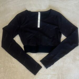 Lululemon Athletica Black Long Sleeve Crop Top